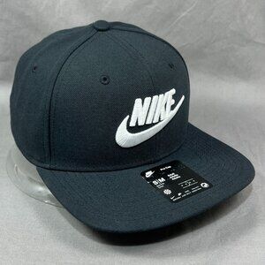 Nike Dri Fit Swoosh Pro Cap Snapback S/M Hat Black Structured Adjustable Mens